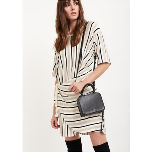 Rebecca Minkoff Box Crossbody Bag Black Snakeskin Embossed Leather Studded - Picture 3 of 14